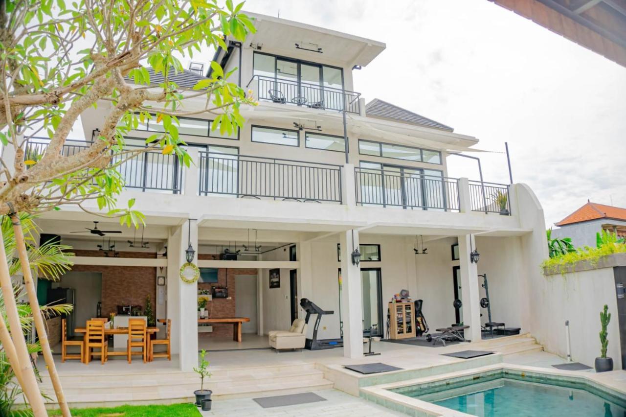 Berawa Homestay Canggu Екстериор снимка